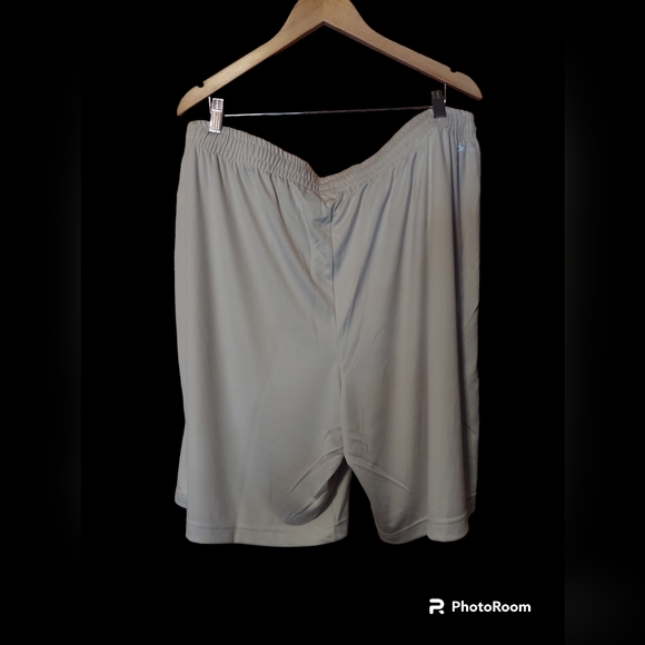 Tek Gear Set of 3 Men's Shorts 3XLT NWT - Picture 8 of 9